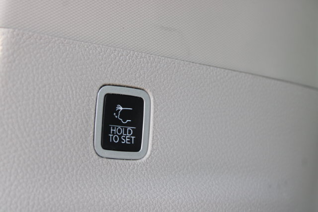 Used 2023 Jeep Grand Wagoneer L 4WD w/ Flexible Seating Group image 57