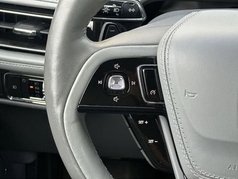 Used 2020 Lincoln Aviator Reserve w/ Elements Package Plus AWD/4WD image 20