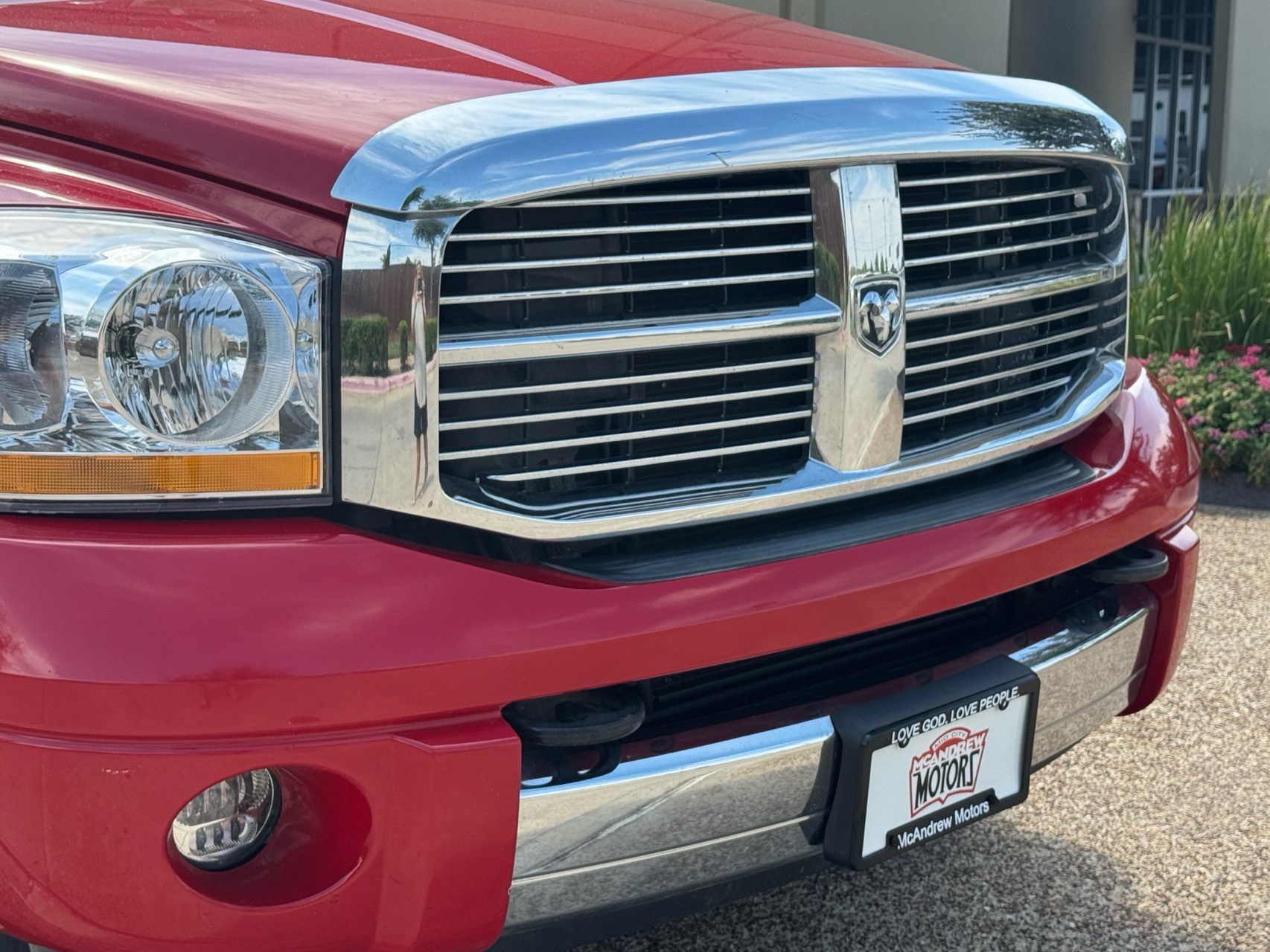 Used 2006 Dodge Ram 3500 Truck Laramie AWD/4WD image 2