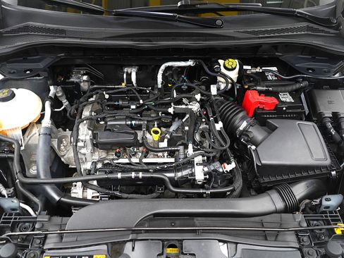 Used 2022 Ford Escape SE image 31