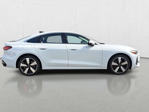 Certified 2025 Audi A5 2.0T Premium w/ Convenience Package AWD/4WD image 4