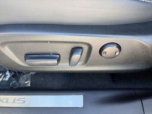 Used 2021 Lexus RX 350 350 w/ Premium Package image 22