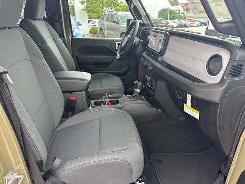 New 2025 Jeep Gladiator Sport image 54