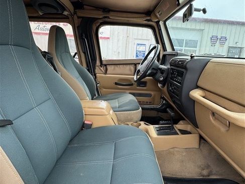 Used 1998 Jeep Wrangler SE AWD/4WD image 12