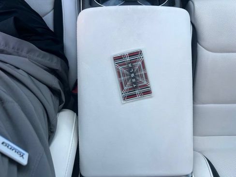 Used 2024 Tesla Model S Plaid AWD/4WD image 11