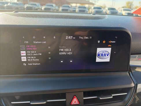 Used 2024 Kia Seltos S image 16