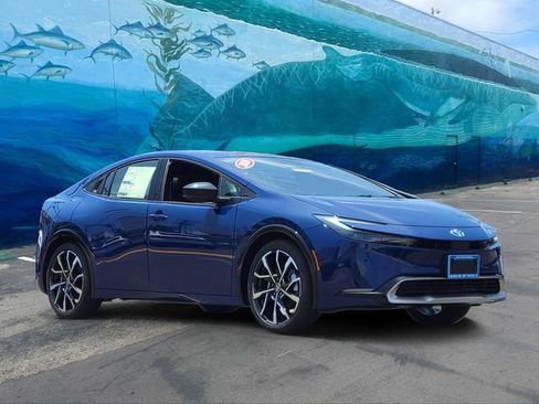 New 2026 Toyota Prius Plug-In Hybrid FWD image 1