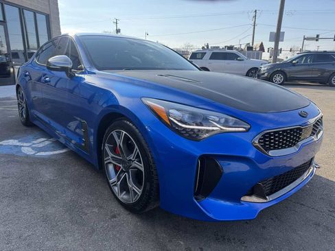Used 2018 Kia Stinger GT image 3