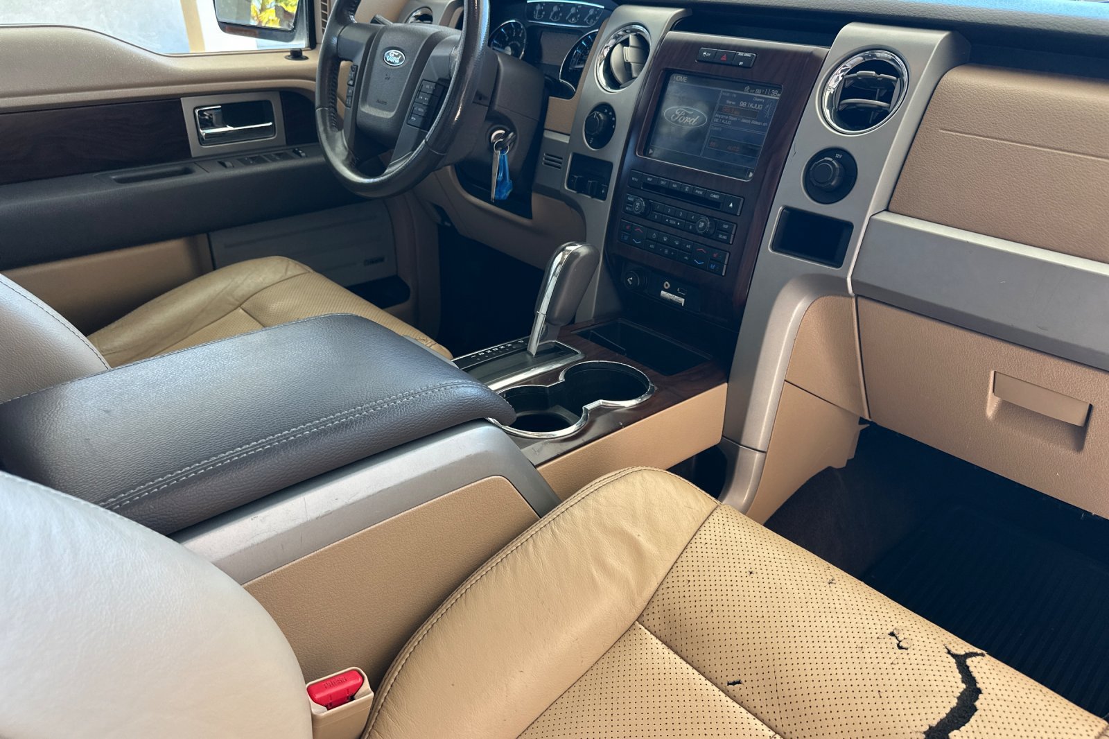 Used 2012 Ford F150 Lariat w/ Lariat Plus Pkg AWD/4WD image 14
