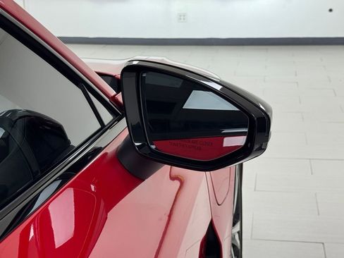 Used 2022 Audi e-tron GT Premium Plus w/ Performance Package image 32