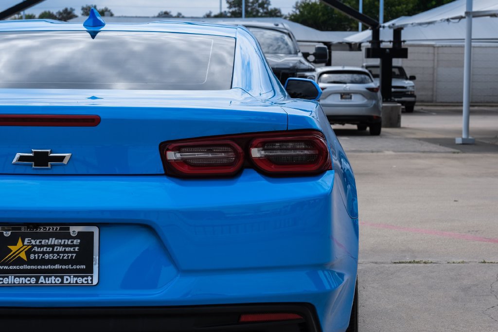 Used 2023 Chevrolet Camaro LT w/ Technology Package RWD image 44