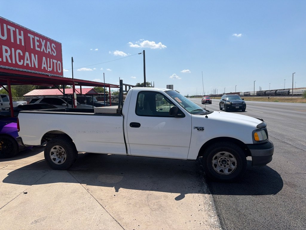 Used 2002 Ford F150 XL RWD image 4