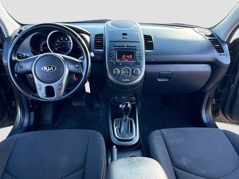 Used 2013 Kia Soul + w/ Audio Pkg image 3
