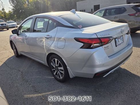 Used 2025 Nissan Versa SV w/ Trunk Package FWD image 2