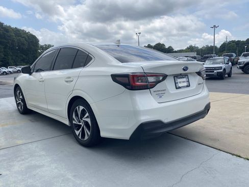 Used 2022 Subaru Legacy Premium AWD/4WD image 9