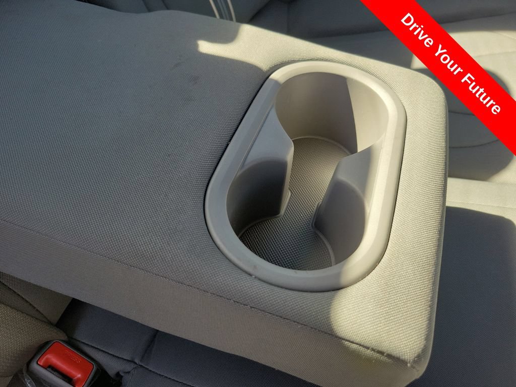 Used 2025 Hyundai Elantra SEL FWD image 22