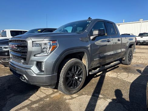 Used 2020 GMC Sierra 1500 Elevation w/ Elevation Value Package image 1