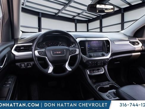 Used 2023 GMC Acadia SLT AWD/4WD image 14