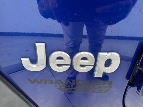 Used 2020 Jeep Wrangler Unlimited Sport S w/ Sun And Sound Package AWD/4WD image 41
