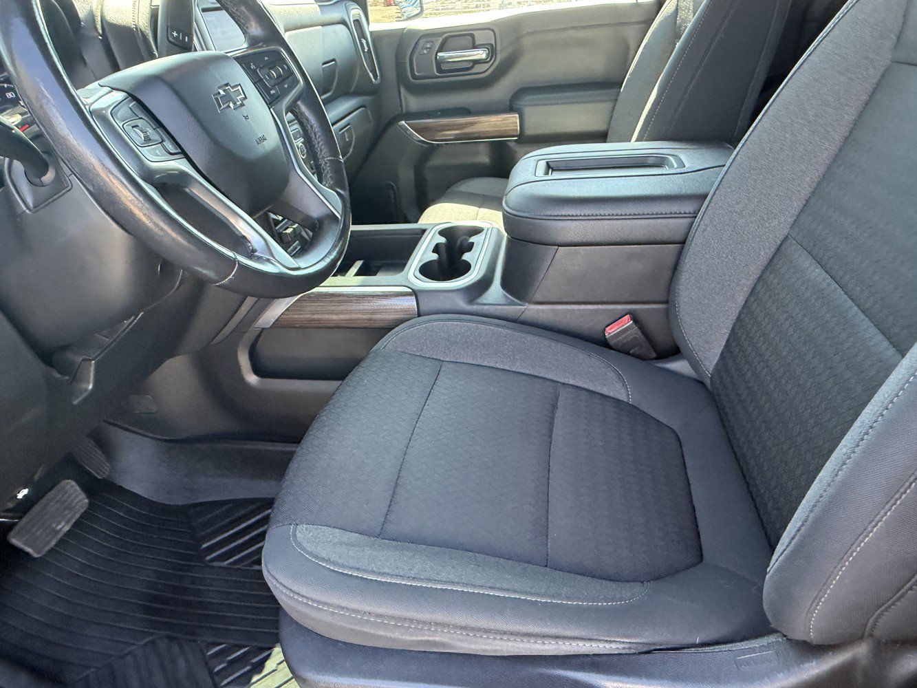 Used 2021 Chevrolet Silverado 1500 LT Trail Boss AWD/4WD image 11