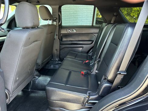Used 2017 Ford Explorer 4WD Police Interceptor image 17