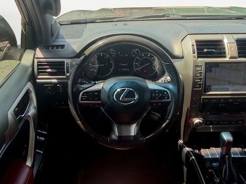 Used 2020 Lexus GX 460 Premium image 17