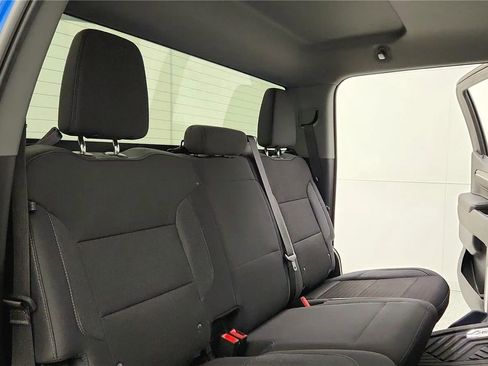 Used 2023 Chevrolet Silverado 1500 LT w/ Z71 Off-Road Package AWD/4WD image 38