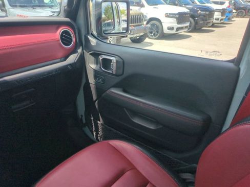 Used 2023 Jeep Wrangler Unlimited Rubicon 392 AWD/4WD image 16