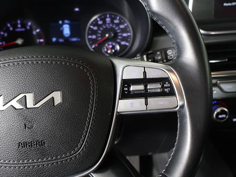 Used 2022 Kia Telluride LX AWD/4WD image 41