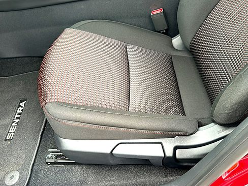 New 2026 Nissan Sentra SR w/ Floor Mat Package FWD image 12