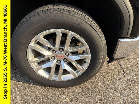 Used 2019 GMC Sierra 1500 SLT w/ SLT Premium Plus Package AWD/4WD image 8