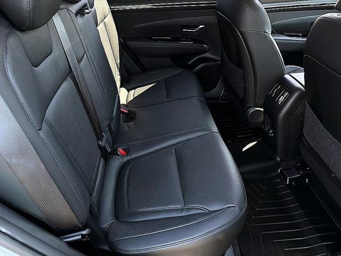 Certified 2024 Hyundai Tucson Limited AWD/4WD image 25