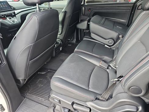 Used 2025 Honda Odyssey Sport-L image 18