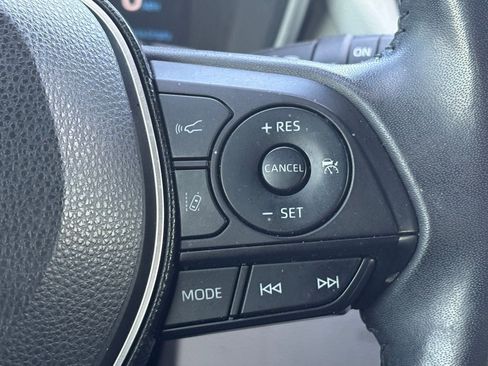Used 2020 Toyota Corolla SE w/ SE Preferred Package FWD image 12