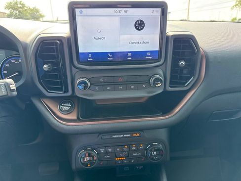 Used 2021 Ford Bronco Sport Outer Banks AWD/4WD image 13