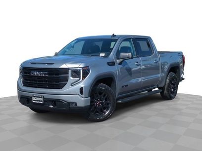 New 2026 GMC Sierra 1500 Elevation w/ LPO, Elevation Black Package