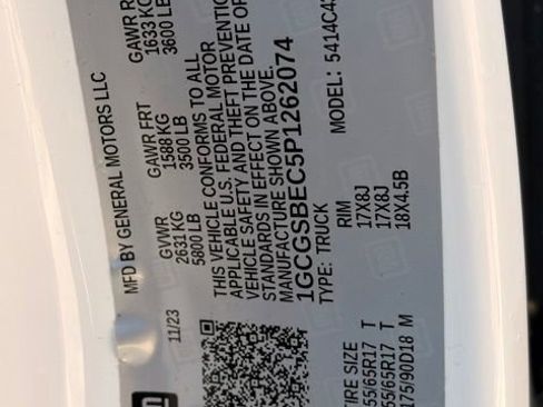 Used 2023 Chevrolet Colorado W/T RWD image 32