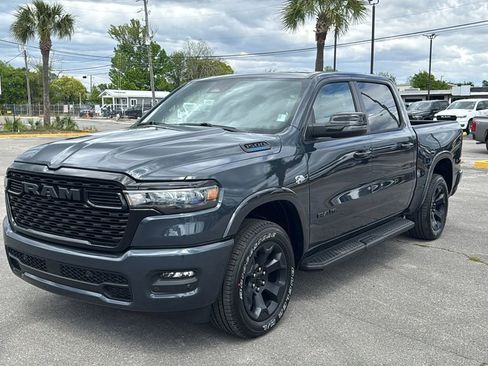 New 2026 RAM 1500 4x4 Crew Cab image 2