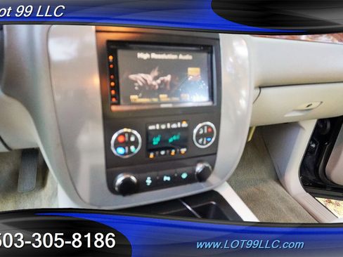 Used 2008 GMC Sierra 2500 SLT w/ Z71 Off-Road Package AWD/4WD image 22
