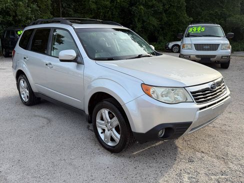 Used 2009 Subaru Forester 2.5X Limited AWD/4WD image 6
