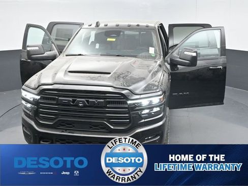 New 2026 RAM 2500 Laramie AWD/4WD image 51