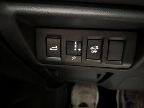 Used 2025 Subaru Outback Wilderness AWD/4WD image 24