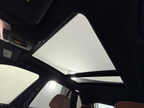 Used 2018 BMW X5 xDrive35i image 15