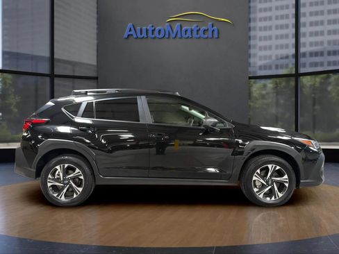 Used 2025 Subaru Crosstrek 2.5i Premium AWD/4WD image 12