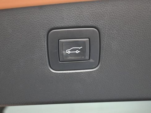 Used 2024 Buick Envista Sport Touring w/ Convenience I Package FWD image 32