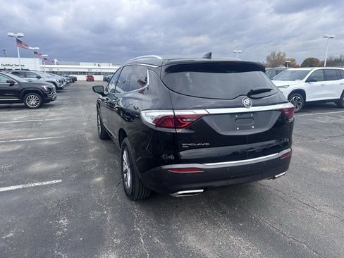 Certified 2024 Buick Enclave Essence image 3