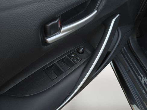 Used 2023 Toyota Corolla SE w/ Carpet Mat Package (TMS) image 21