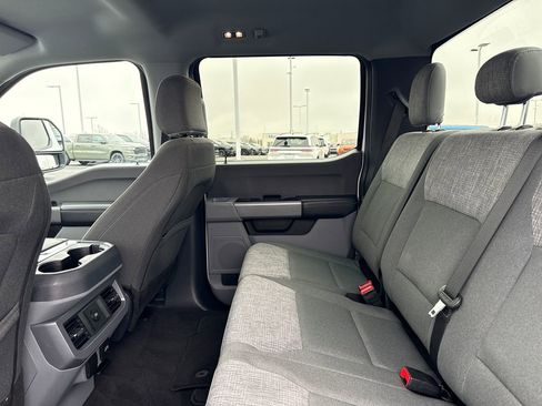 Used 2024 Ford F250 XLT image 13