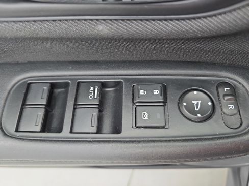 Used 2022 Honda HR-V LX image 26