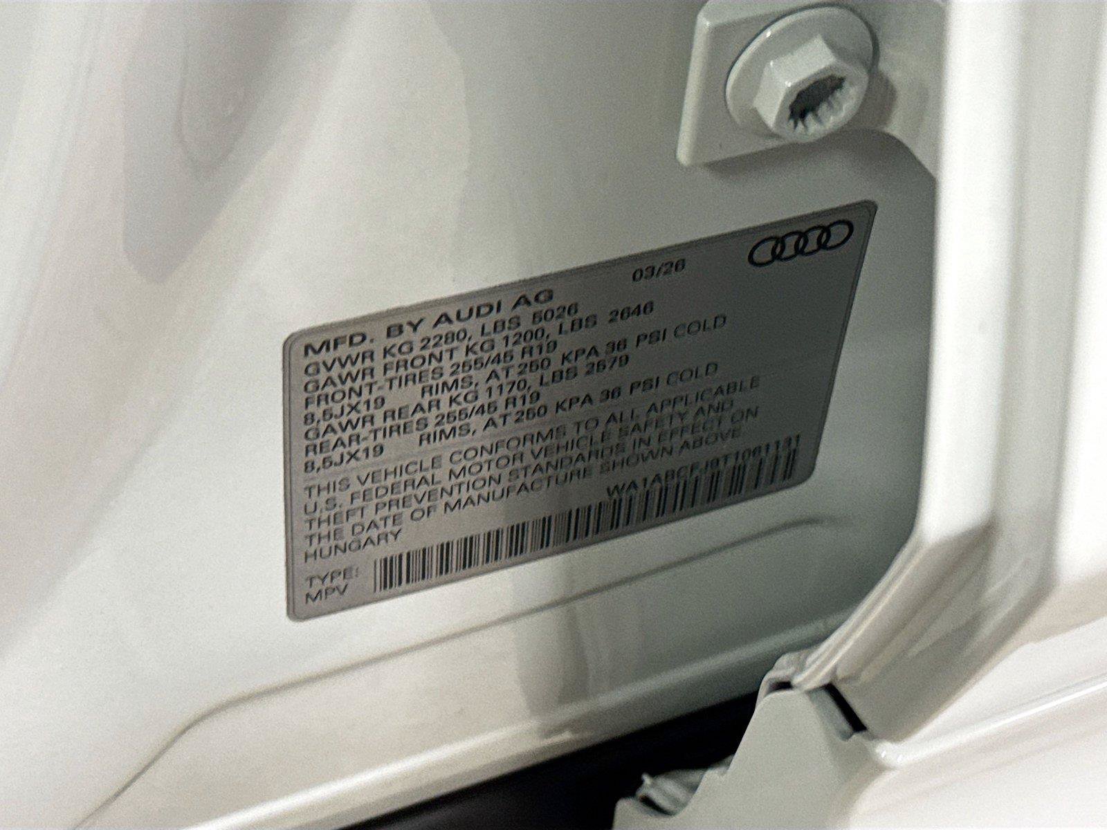 Certified 2026 Audi Q3 quattro 2.0T w/ Driver Assistance Package AWD/4WD image 33
